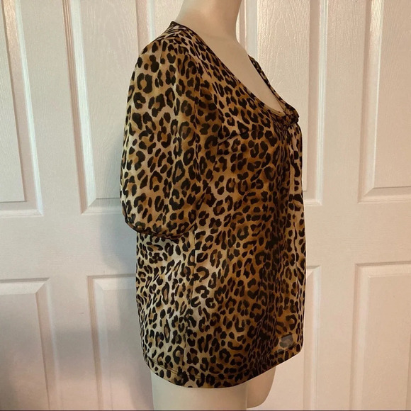 Jones New York Leopard Print Blouse Petite - Picture 5 of 15